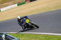 enduro-digital-images;event-digital-images;eventdigitalimages;mallory-park;mallory-park-photographs;mallory-park-trackday;mallory-park-trackday-photographs;no-limits-trackdays;peter-wileman-photography;racing-digital-images;trackday-digital-images;trackday-photos